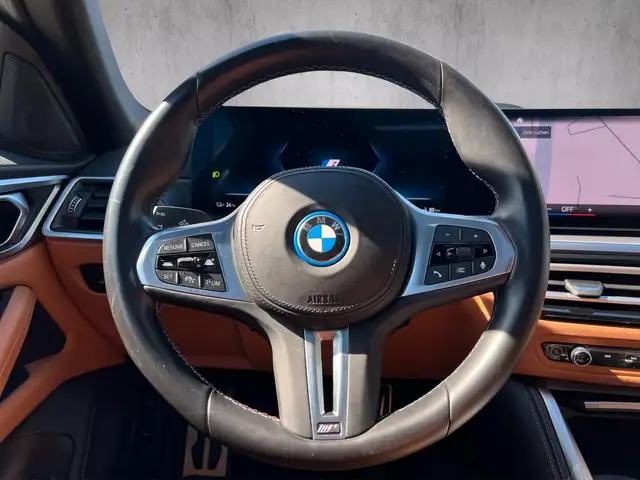 BMW I4 view 18