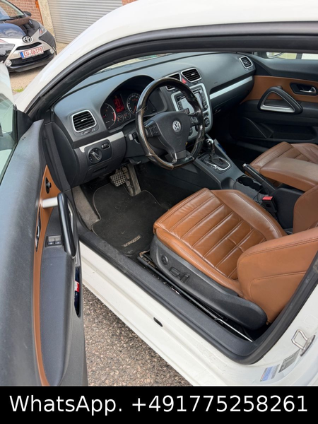 Volkswagen Scirocco 2.0 TDI 103 kW DSG, Pano,Leder — photo 9