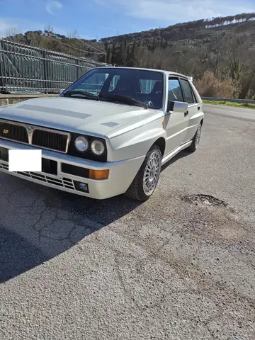 Lancia Delta