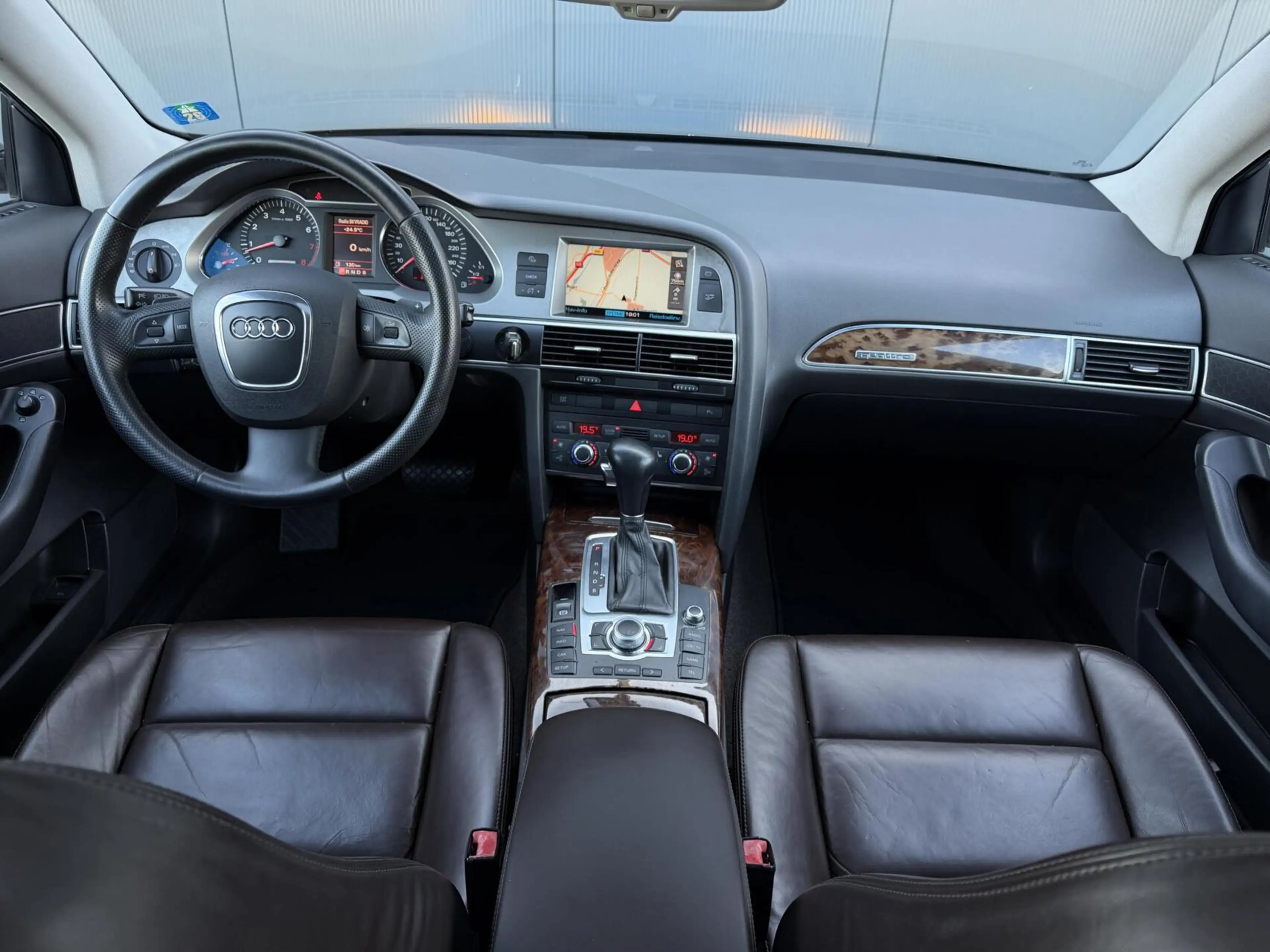 Audi A6 allroad quattro 4.2 FSI Pro Line — photo 15