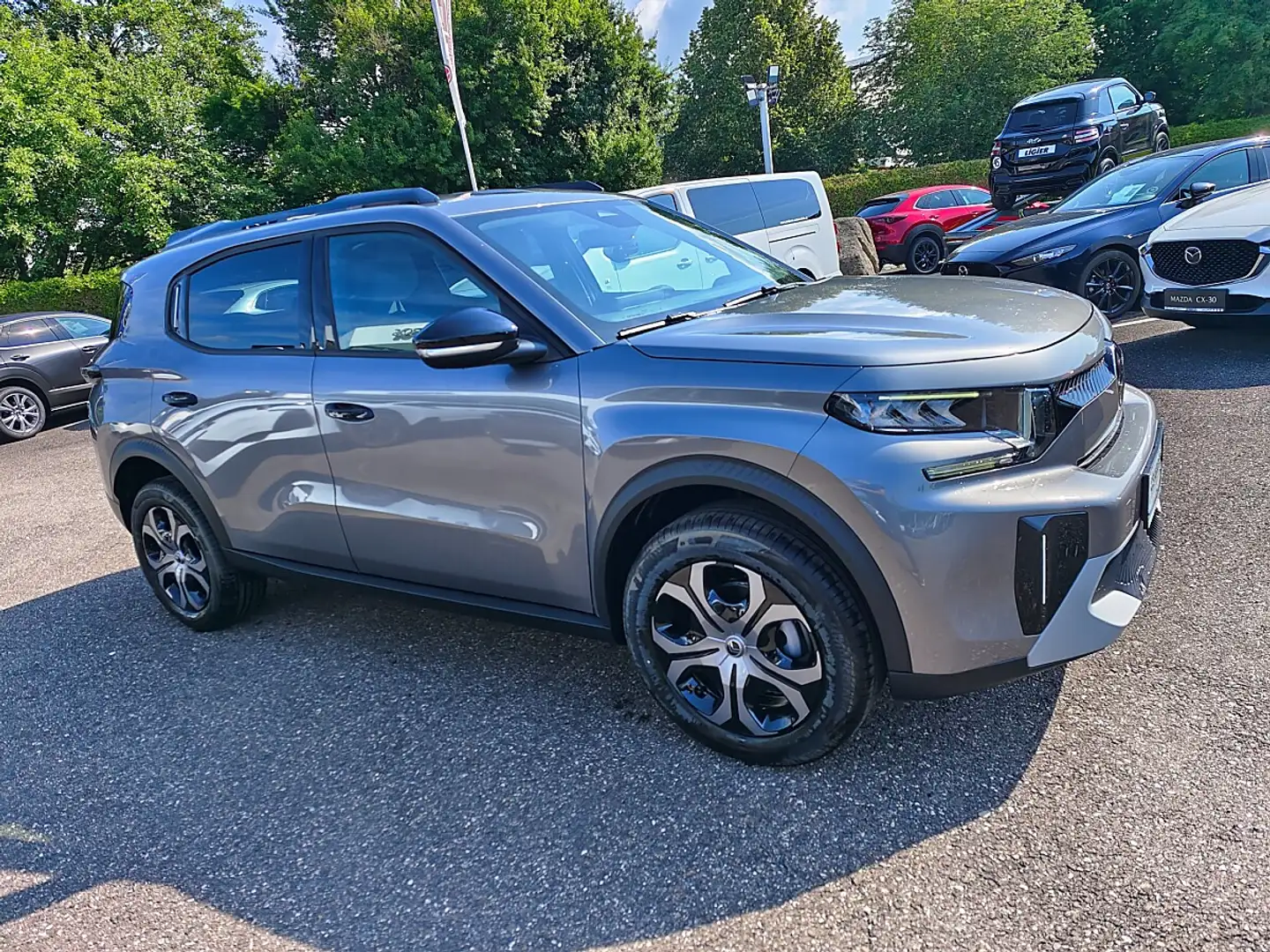 Citroen C3 Aircross Turbo 100 S&S 6-Gang-Manuell Plus Vorführwagen Grau - 1
