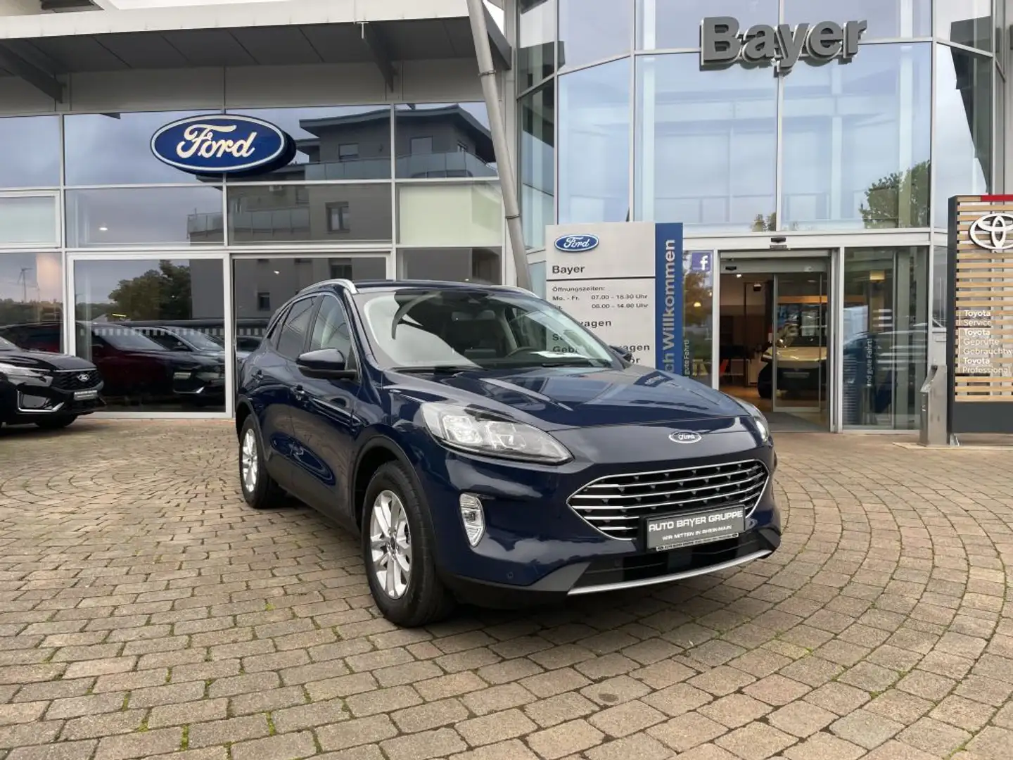 Ford Kuga 2.5 Duratec PHEV TITANIUM X Weiß - 1