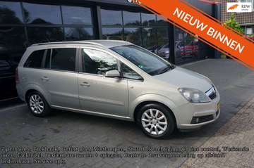 1.8 Essentia, 7-pers, airco, trekhaak, elek pakket