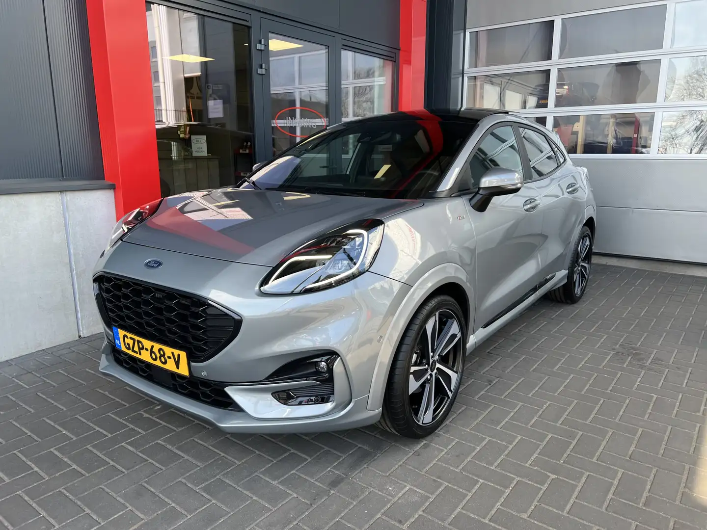 Ford Puma 1.0 EcoBoost Hybrid ST-Line X Vignale Driver Assis Grijs - 1