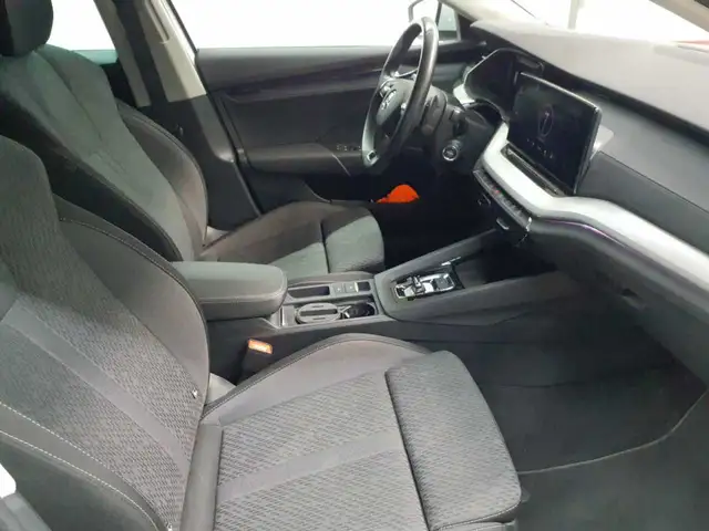 Skoda Octavia view 8
