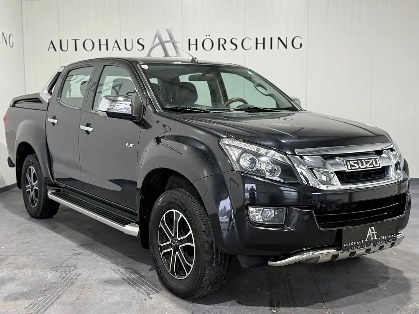 Isuzu D-Max D-MAX Double Cab 2,5 Premium 3,5t Schwarz - 1