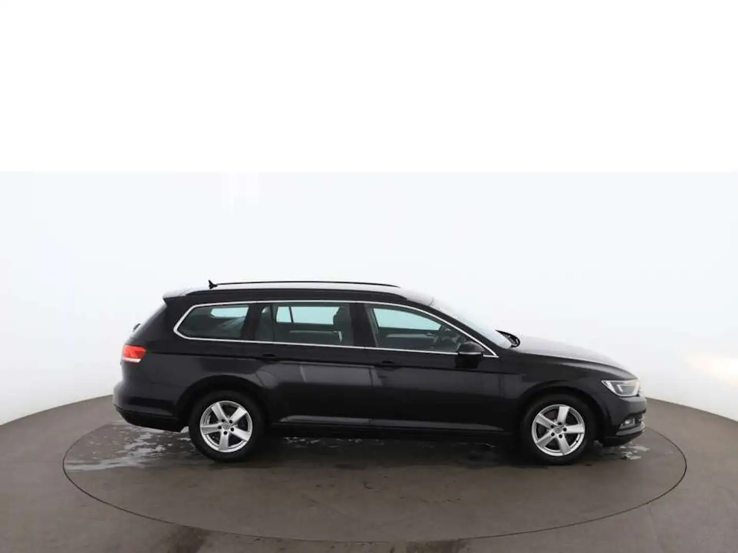 Volkswagen Passat Variant 1.6 TDI Comfort Aut RADAR NAVI PDC Černá - 2