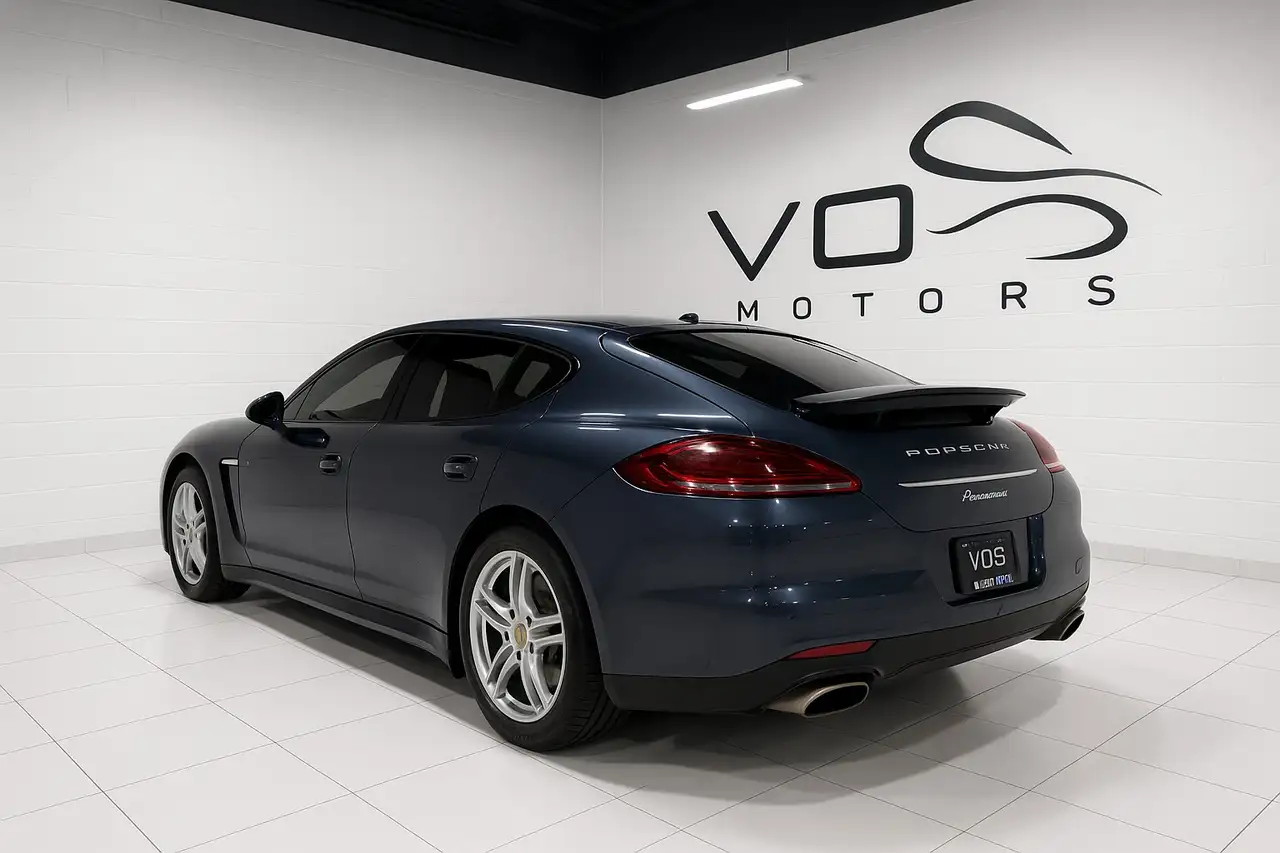 Porsche Panamera снимка Porsche Panamera