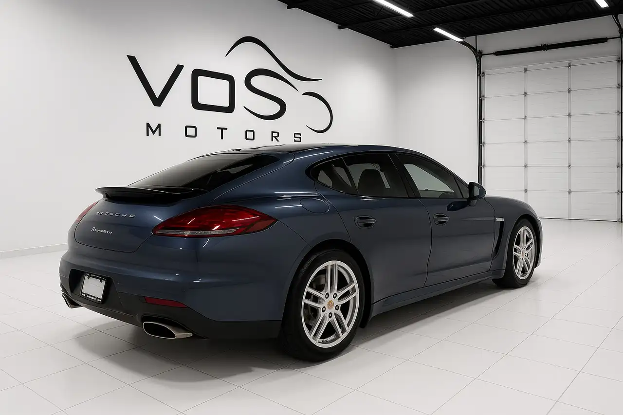 Porsche Panamera снимка Porsche Panamera