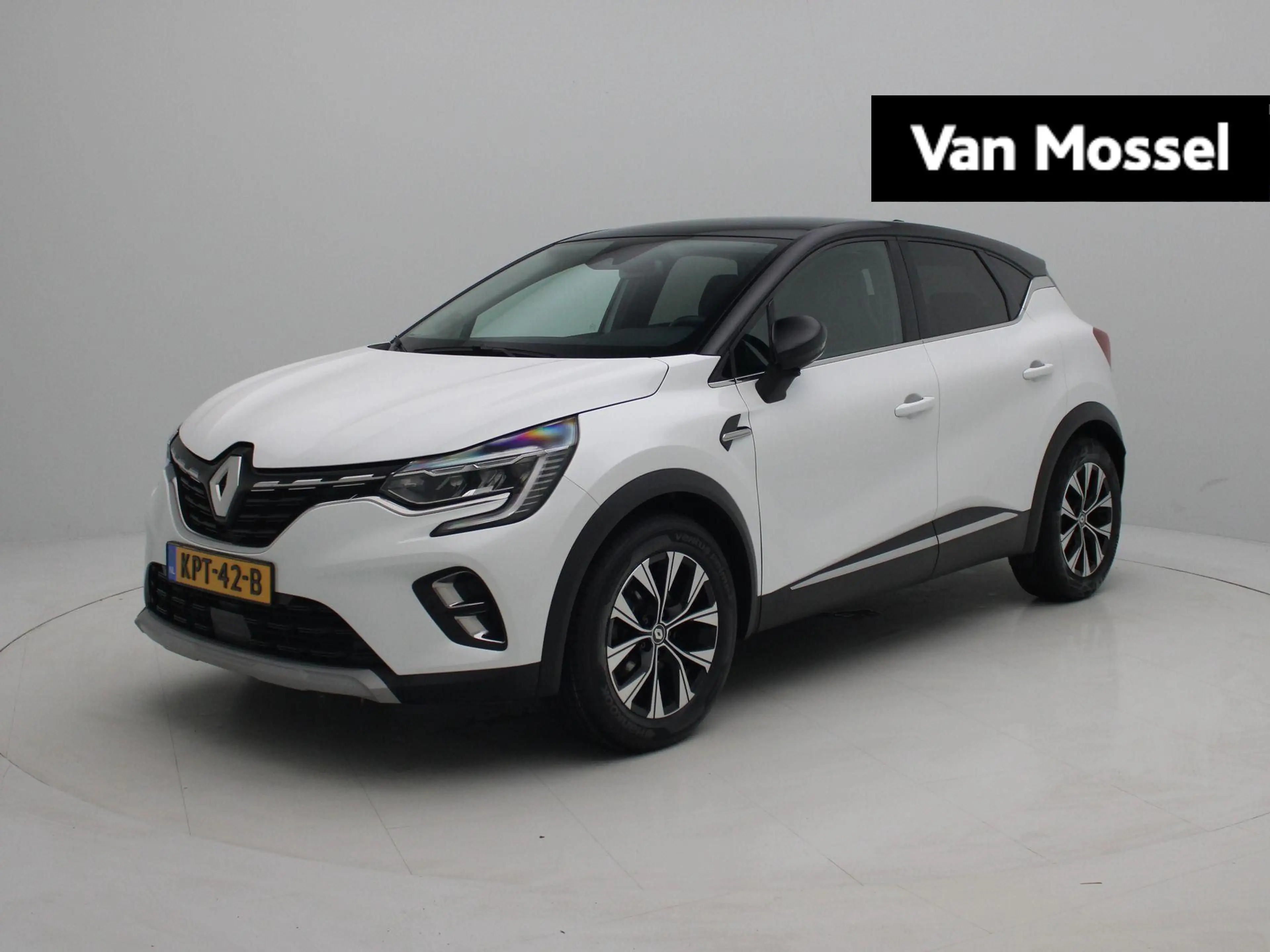 Renault Captur E-Tech full hybrid 145 Techno | Easy link navigati