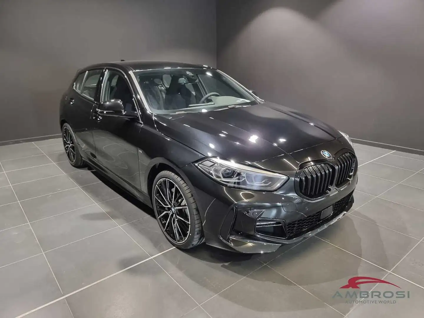 BMW 120 5-porte 120d 5 porte Msport Package Czarny - 2