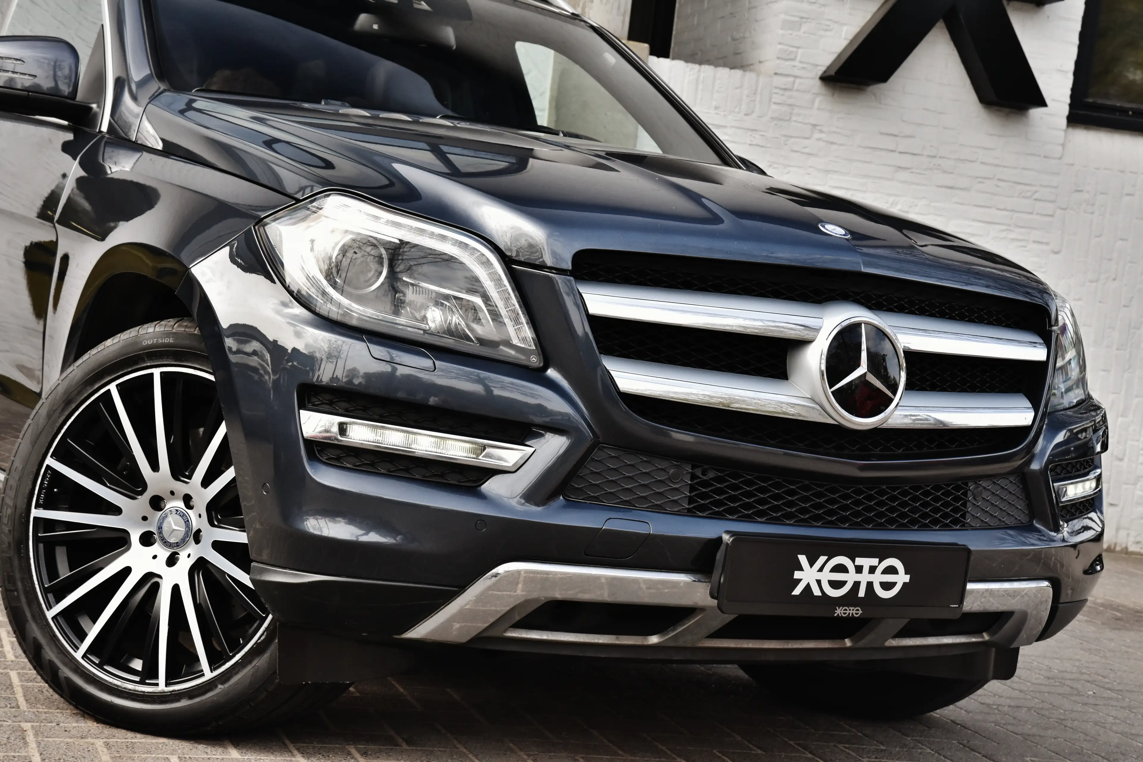 Mercedes-Benz GL 500 4-MATIC — photo 10