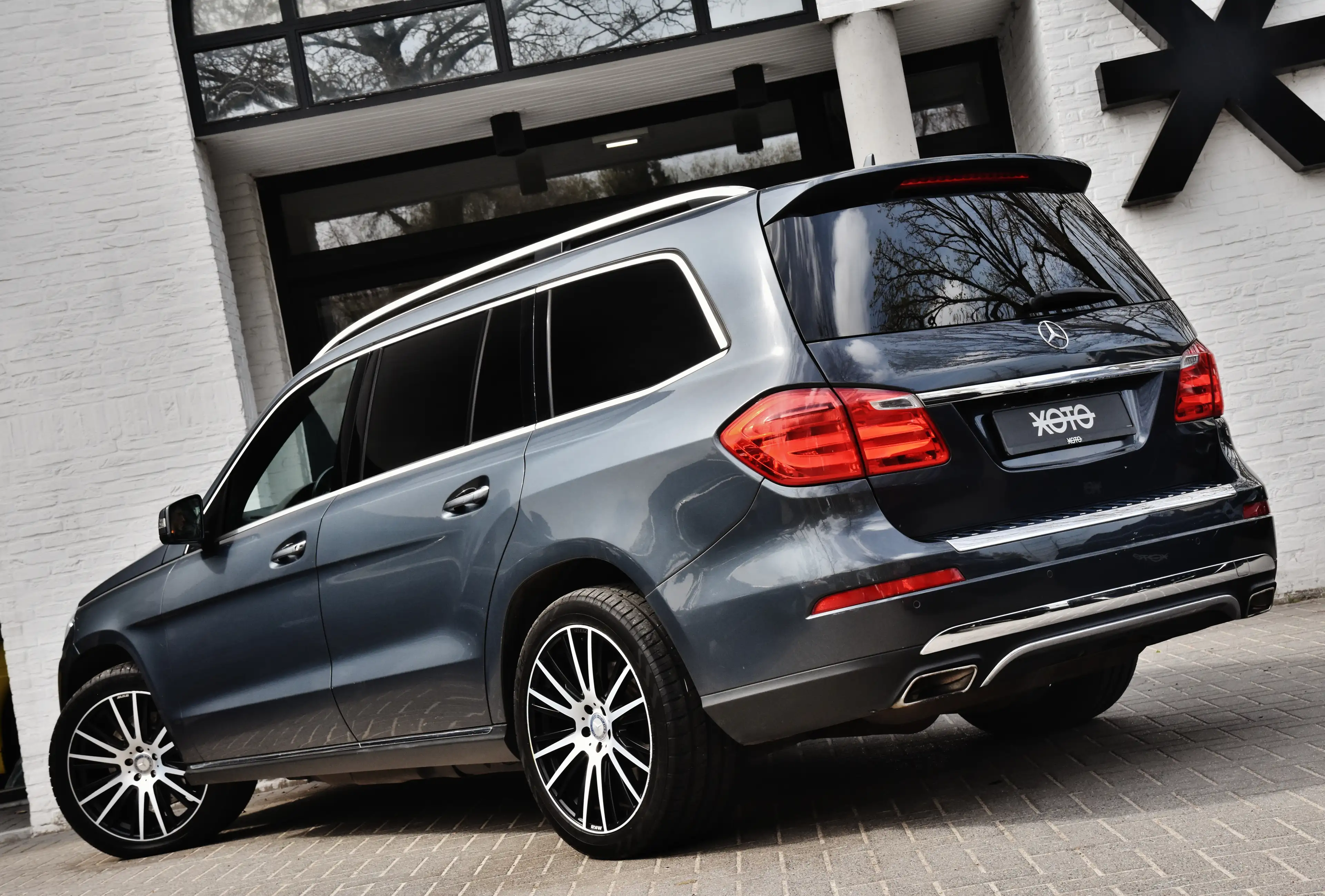 Mercedes-Benz GL 500 4-MATIC — photo 9