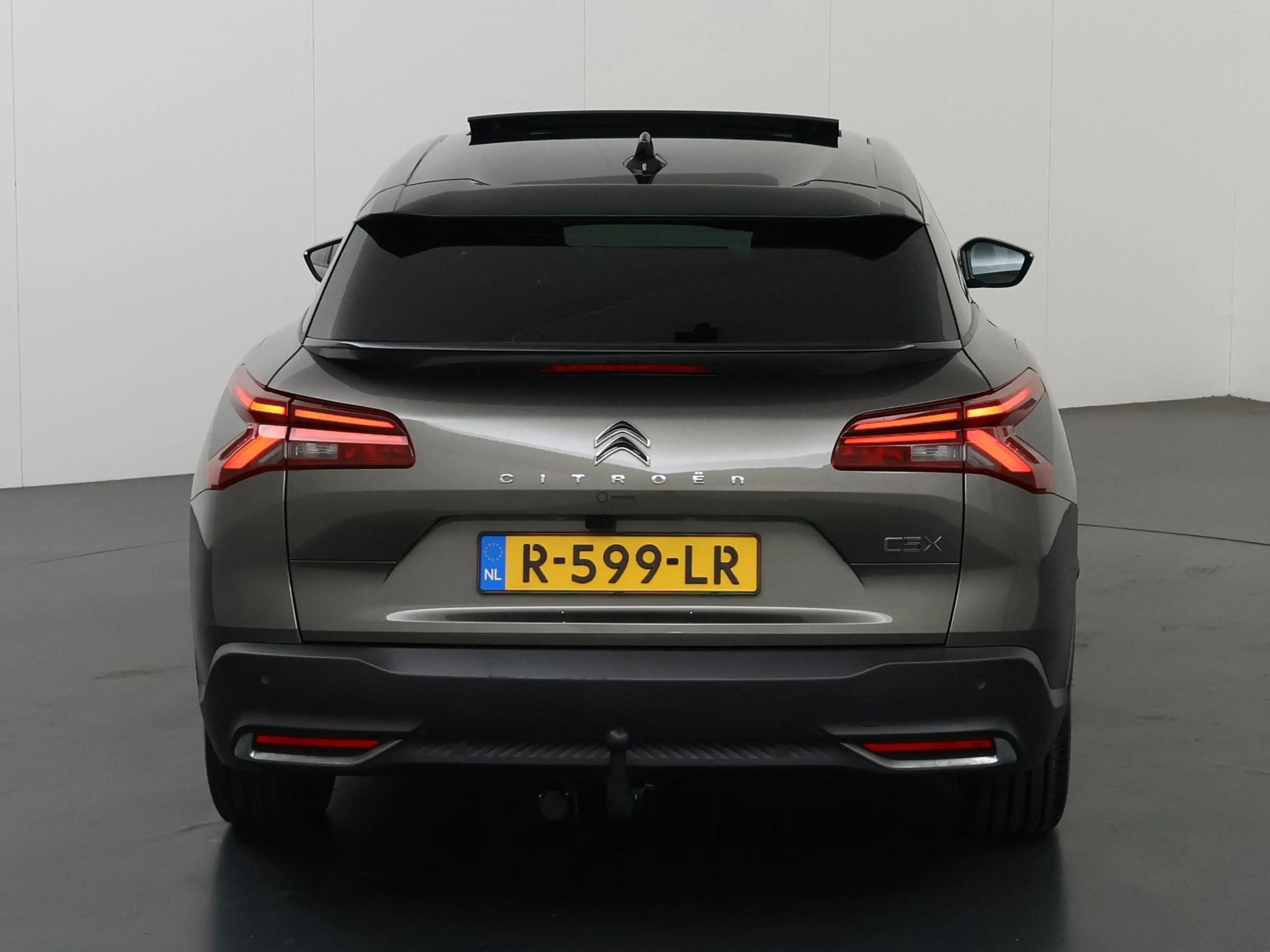 Citroen C5 X 1.6 Plug-in Hybrid 225 Shine | Trekhaak | Panorama — photo 4