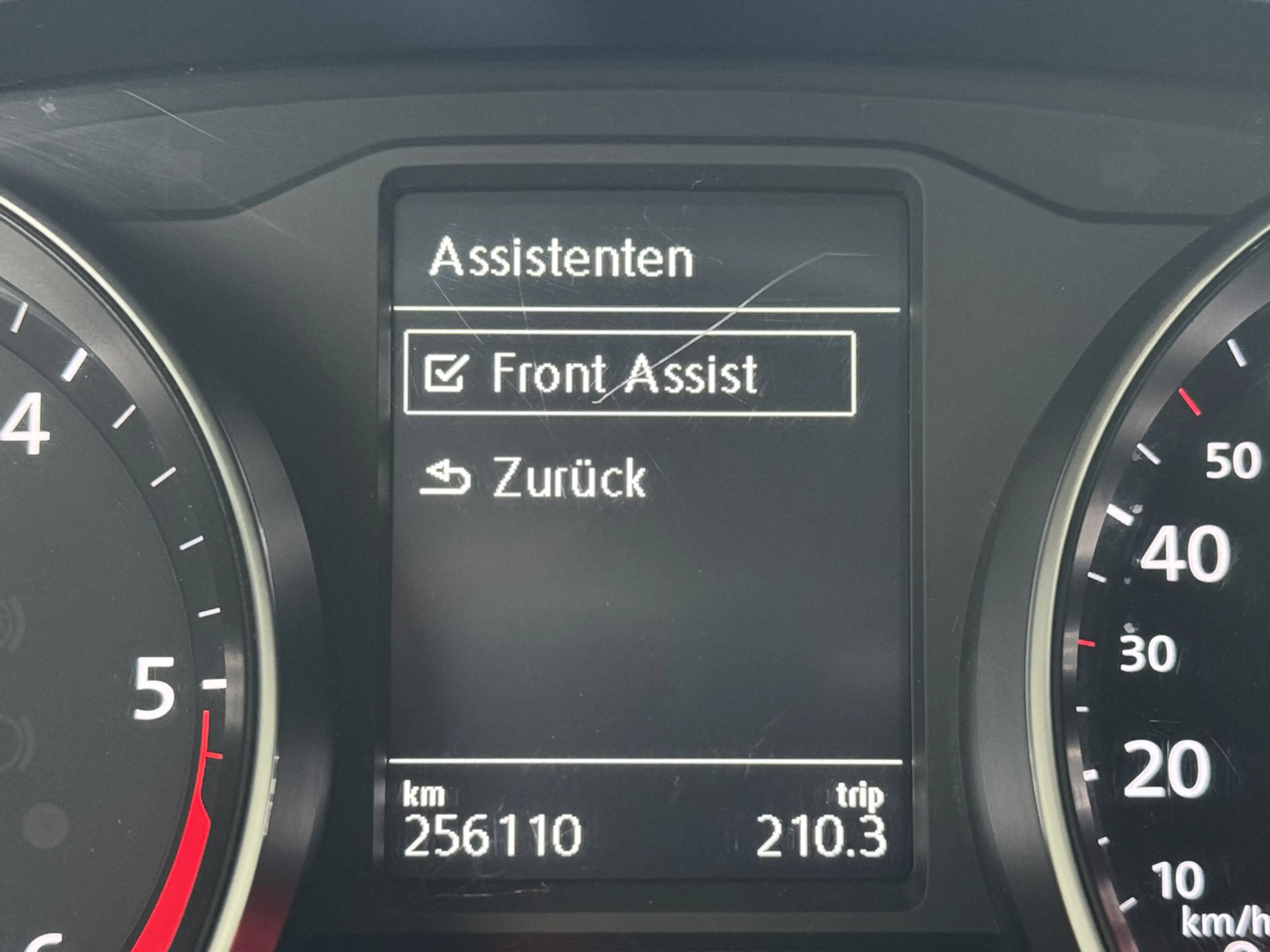Volkswagen Passat Passat 2.0 TDI DSG,ACC,TEMP,NAVI,AHK — photo 10