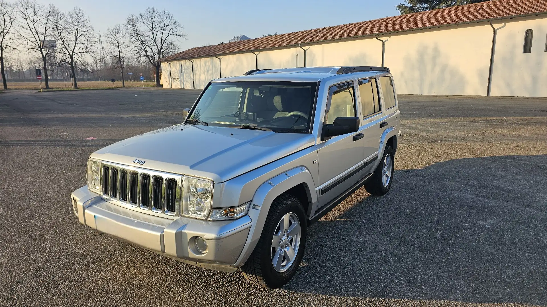 Jeep Commander 3.0 V6 crd Limited auto - 1