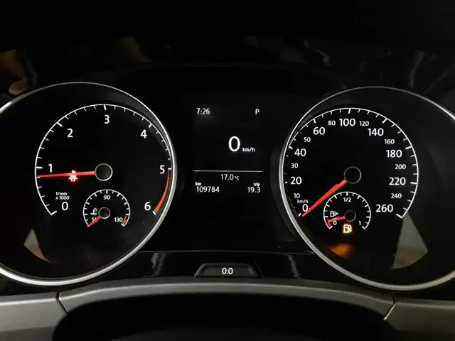 Volkswagen Touran view 11