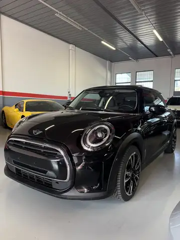 MINI One Mini 3p 1.5 One Classic 102cv auto NEOPATENTATI