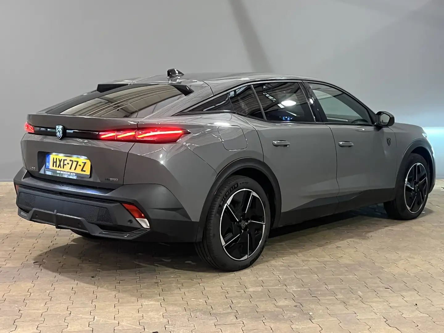 Peugeot 408 Hybrid 180 GT Camera | LED | Alcantara | Adpatieve Gris - 2