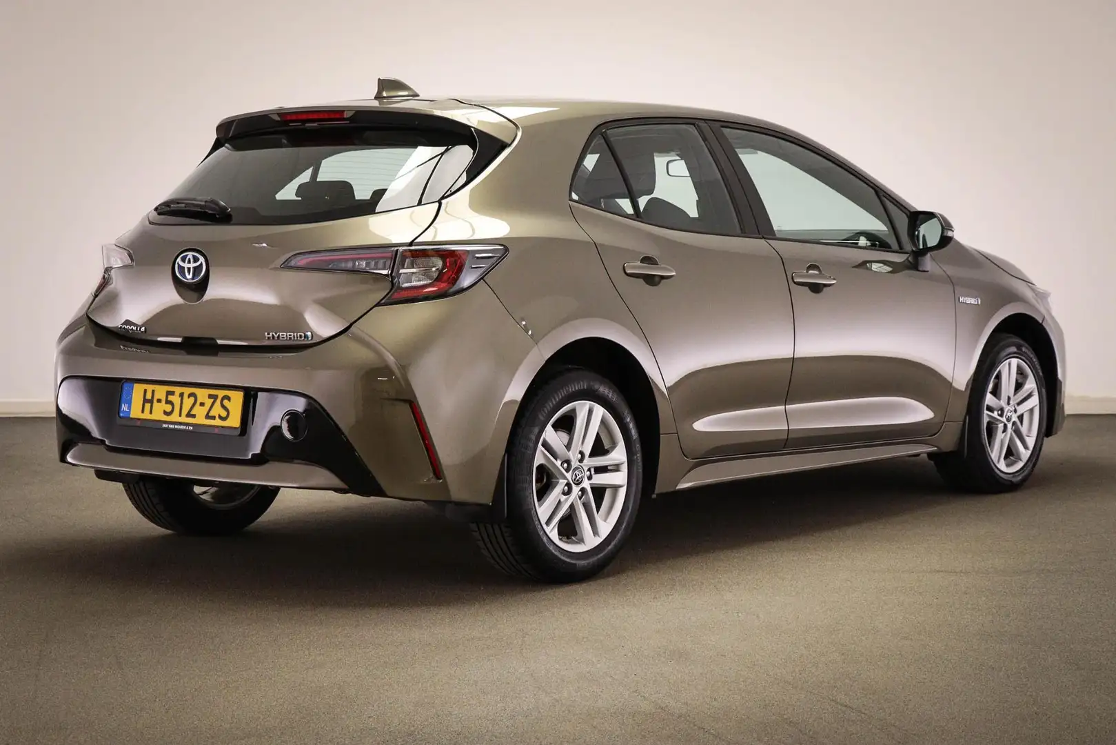 Toyota Corolla 1.8 Hybrid Active | STUUR VERWARMING | LED | CAMER Grijs - 2