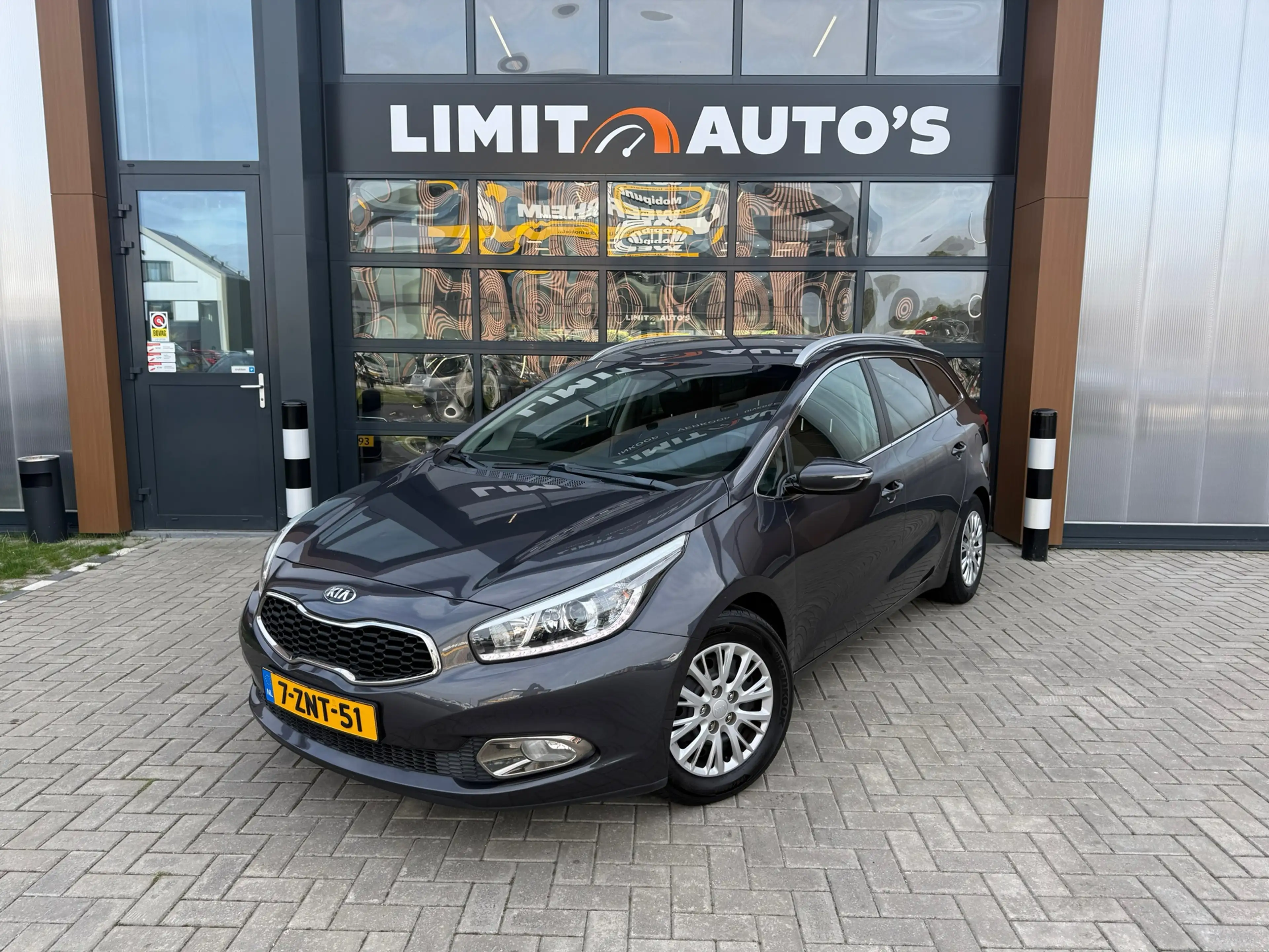 Kia Ceed SW / cee'd SW Sportswagon 1.6 GDI BusinessLine/Climate/Cruise/Na