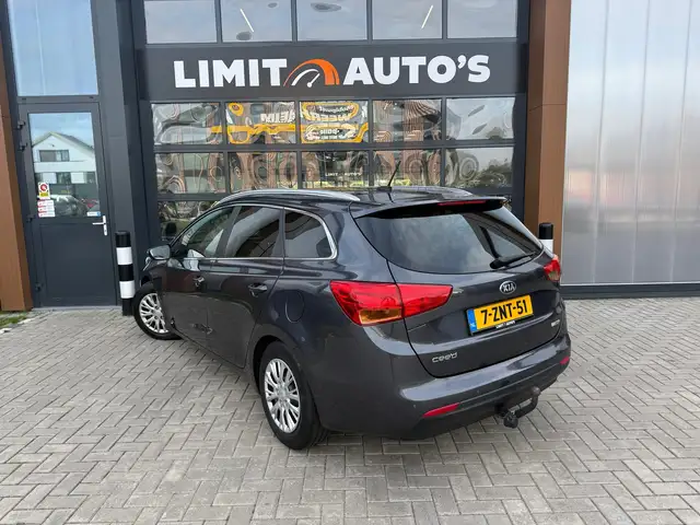 Kia Ceed view 5