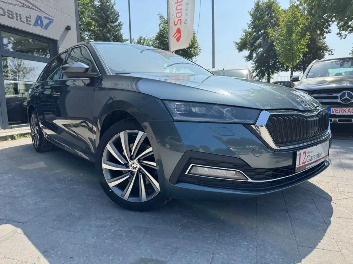 Skoda Octavia Combi Style iV *NAVI/ACC/KAMERA* Grau - 1
