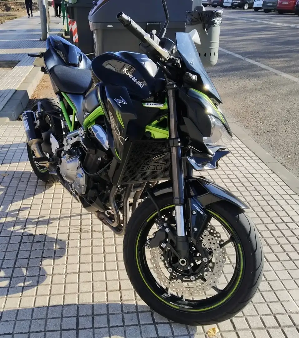 Kawasaki Z 900 A2 Negro - 2