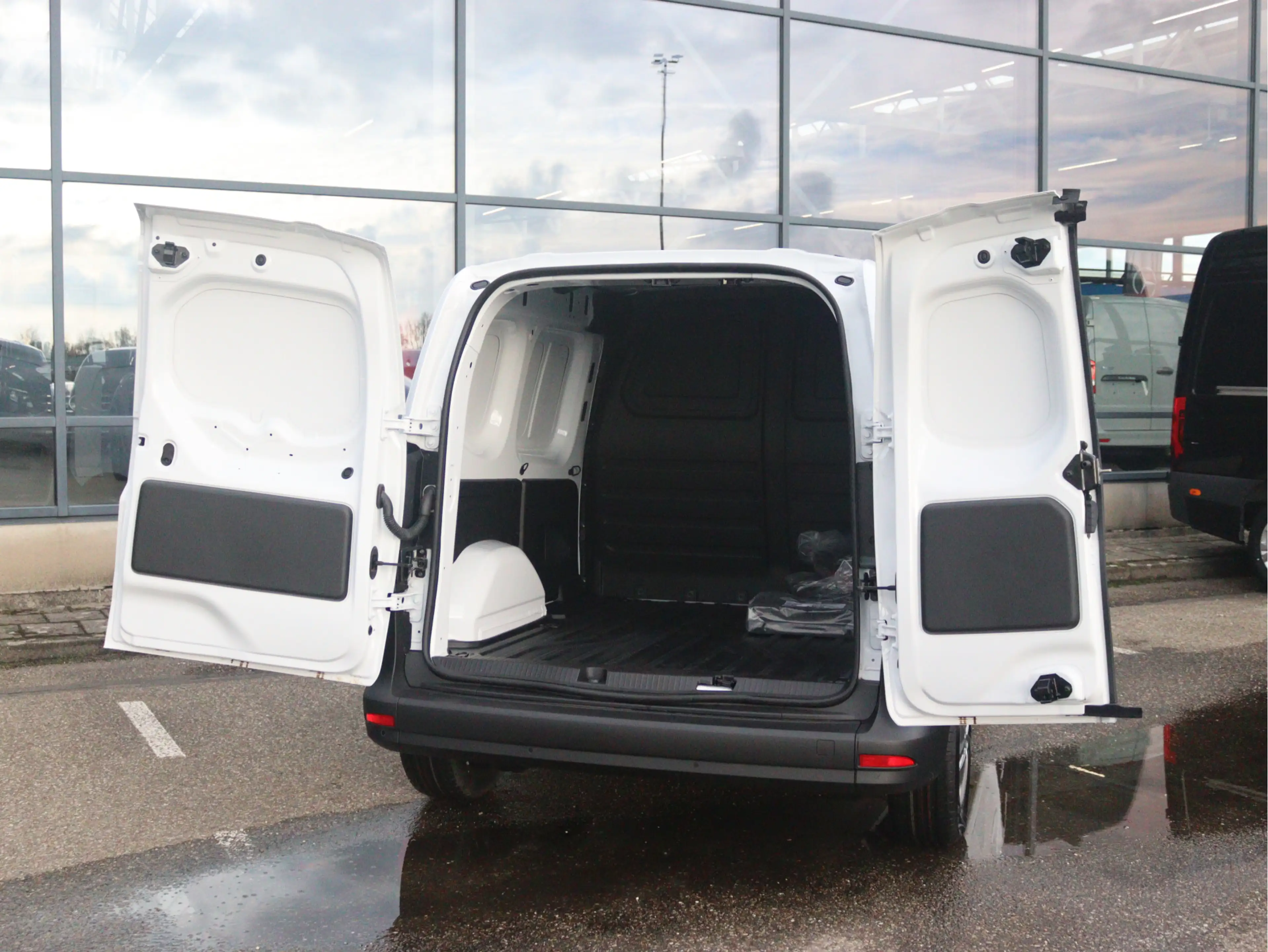 Mercedes-Benz Citan eCitan L1 51 kWh PRO — photo 3