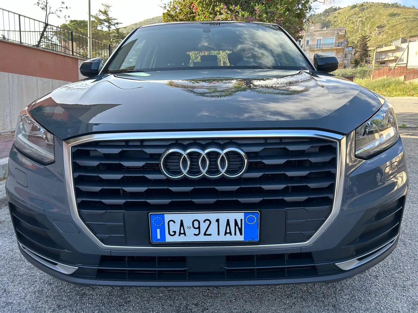 Audi Q2 Q2 30 1.6 tdi Identity Black s-tronic my20 Gris - 2