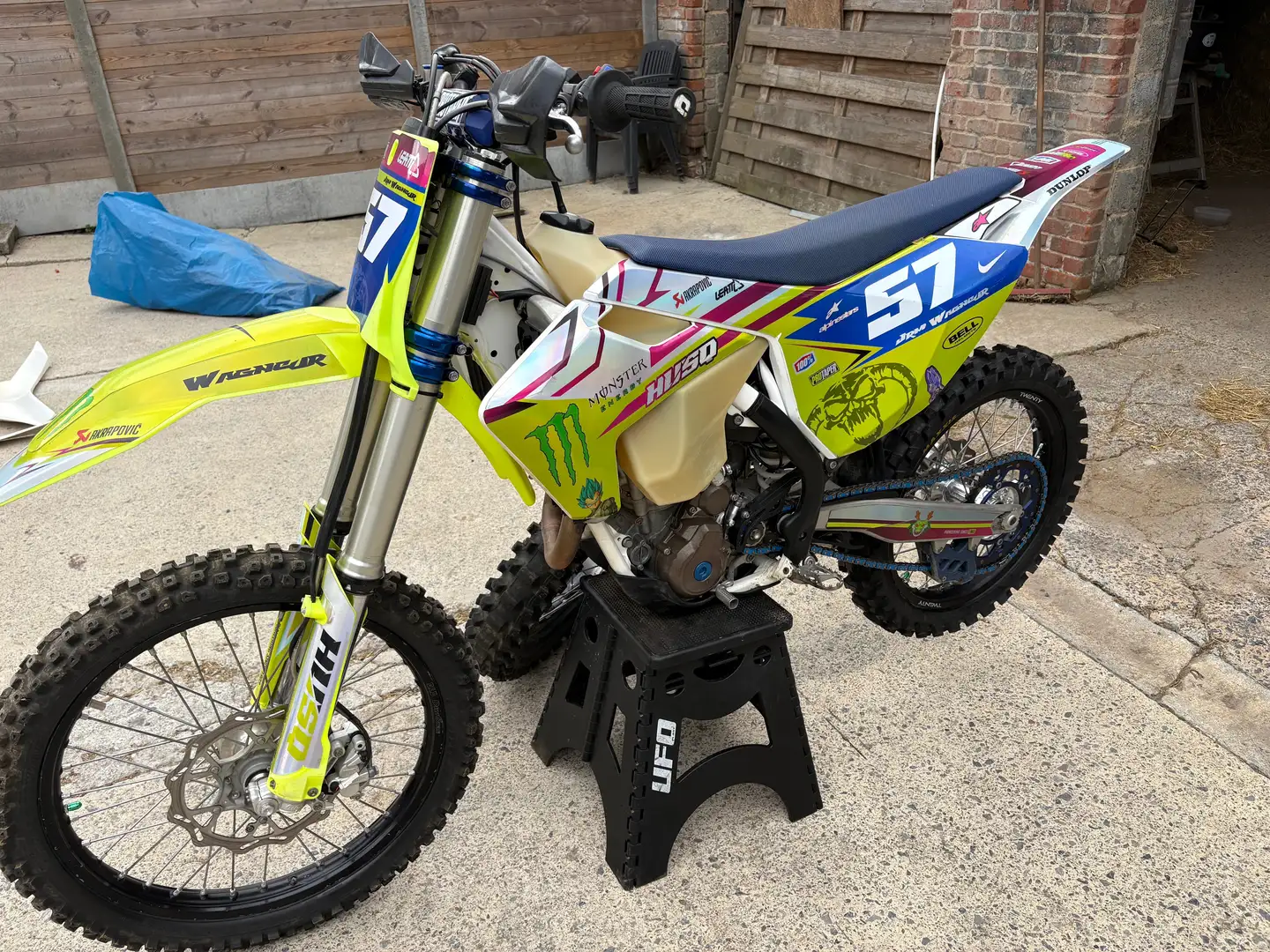 Husqvarna FE 250 Белый - 2