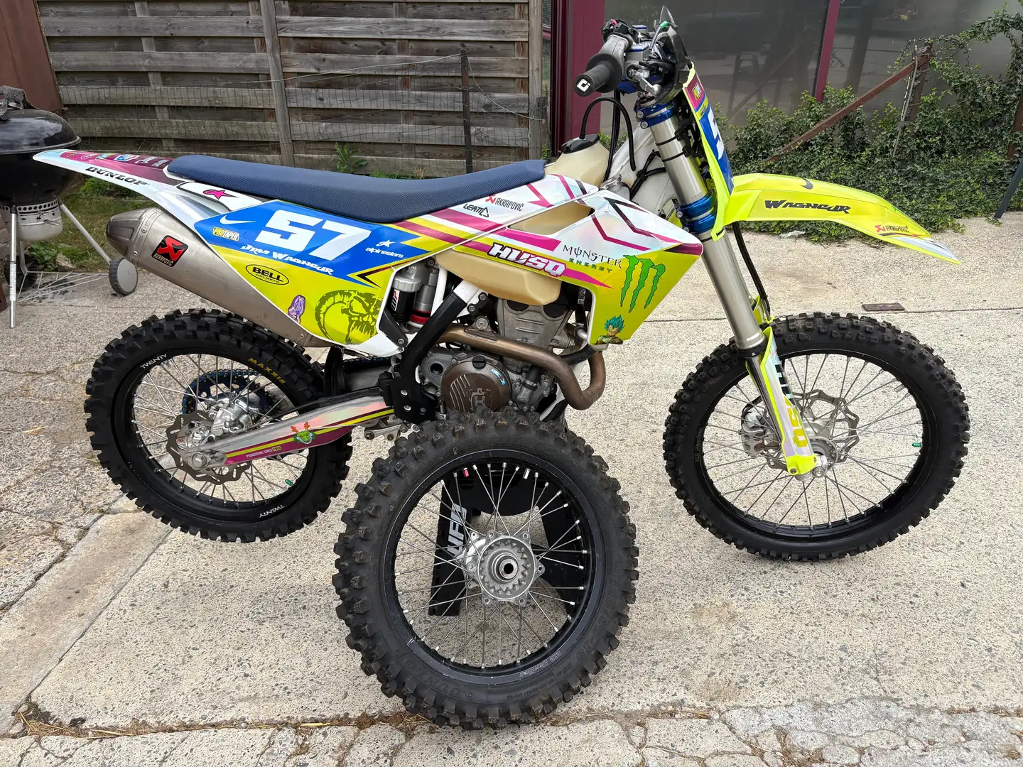 Husqvarna FE 250 Белый - 1