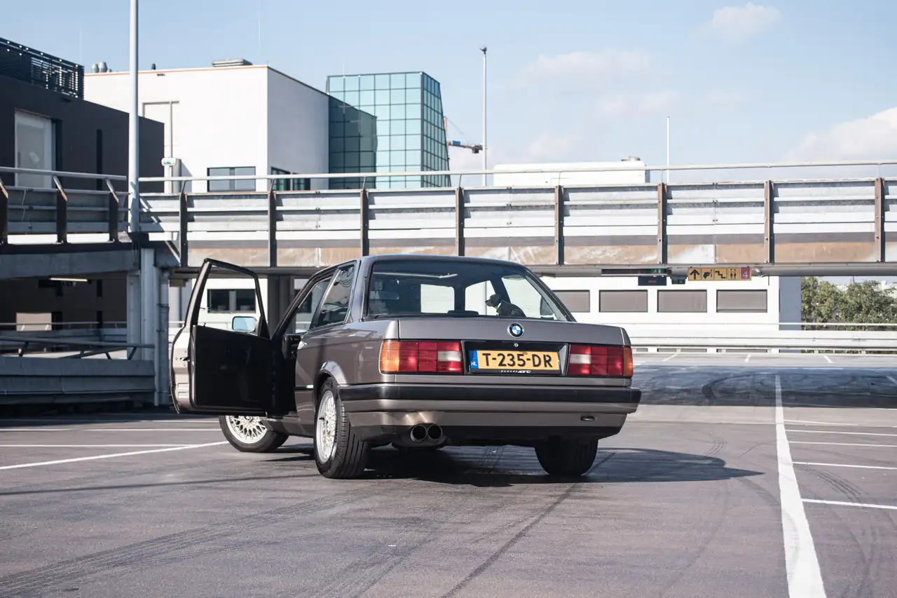 BMW 325i M50B25, foto 3