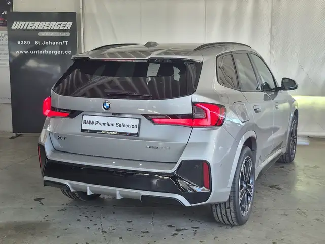 BMW X1 xDrive20d M Sportpaket Pro / AHK verfügbarf ab: 11 Ansicht 5
