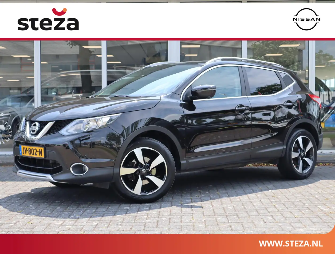 Nissan Qashqai 1.2 N-Connecta | Panoramadak | Trekhaak | 360 Came Schwarz - 1
