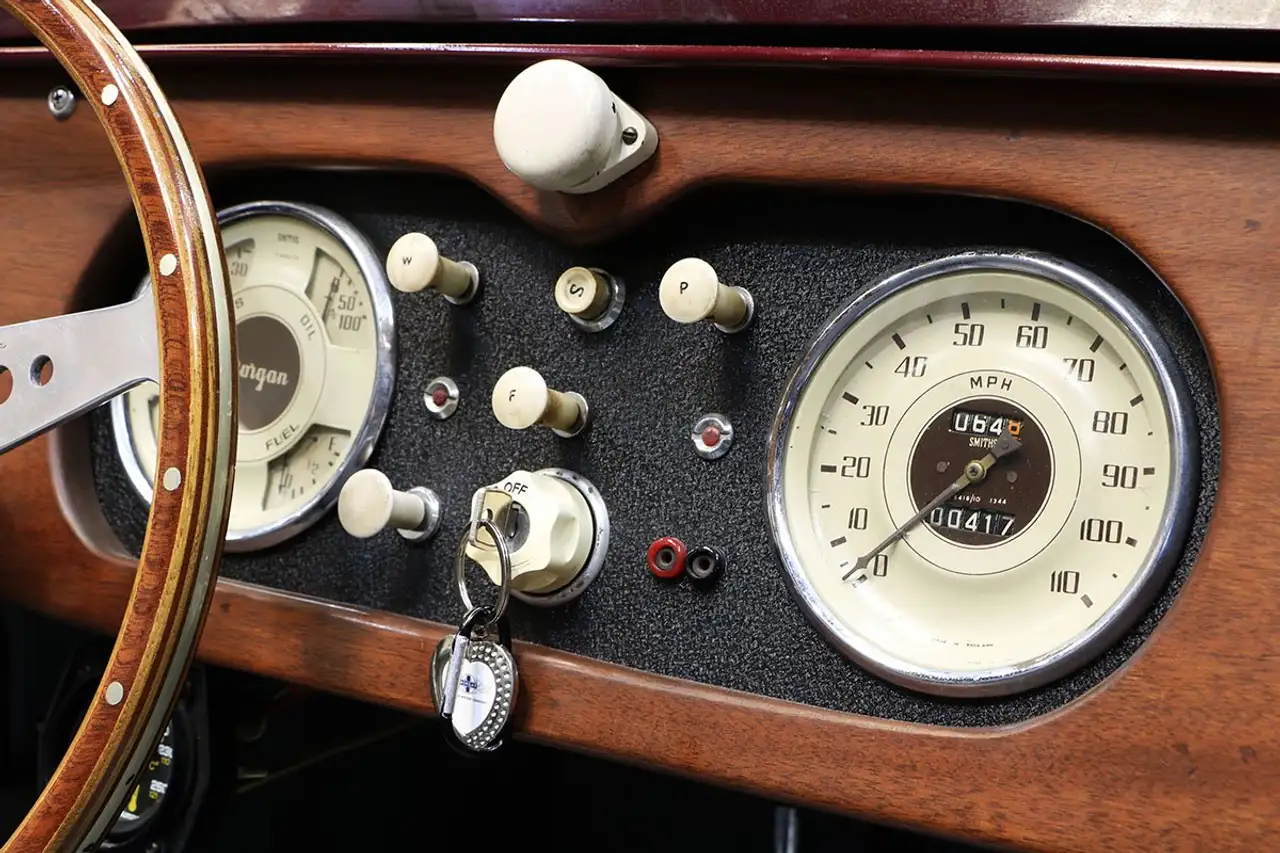 Morgan Plus 4 TR, foto 11