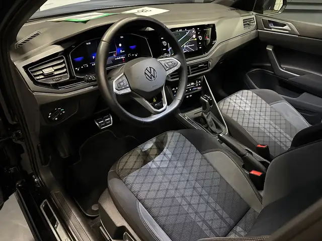 Volkswagen Polo view 15