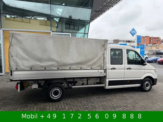 Volkswagen Crafter view 2