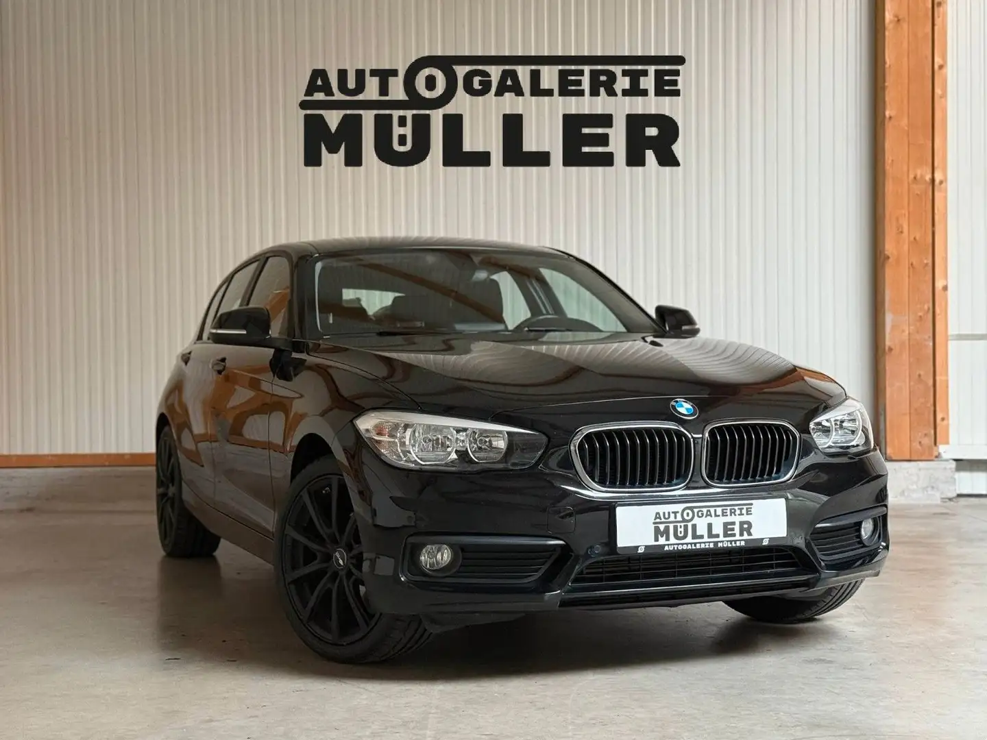 BMW 118 i Advantage °Sitzheizung°PDC v+h°GRA° Noir - 1