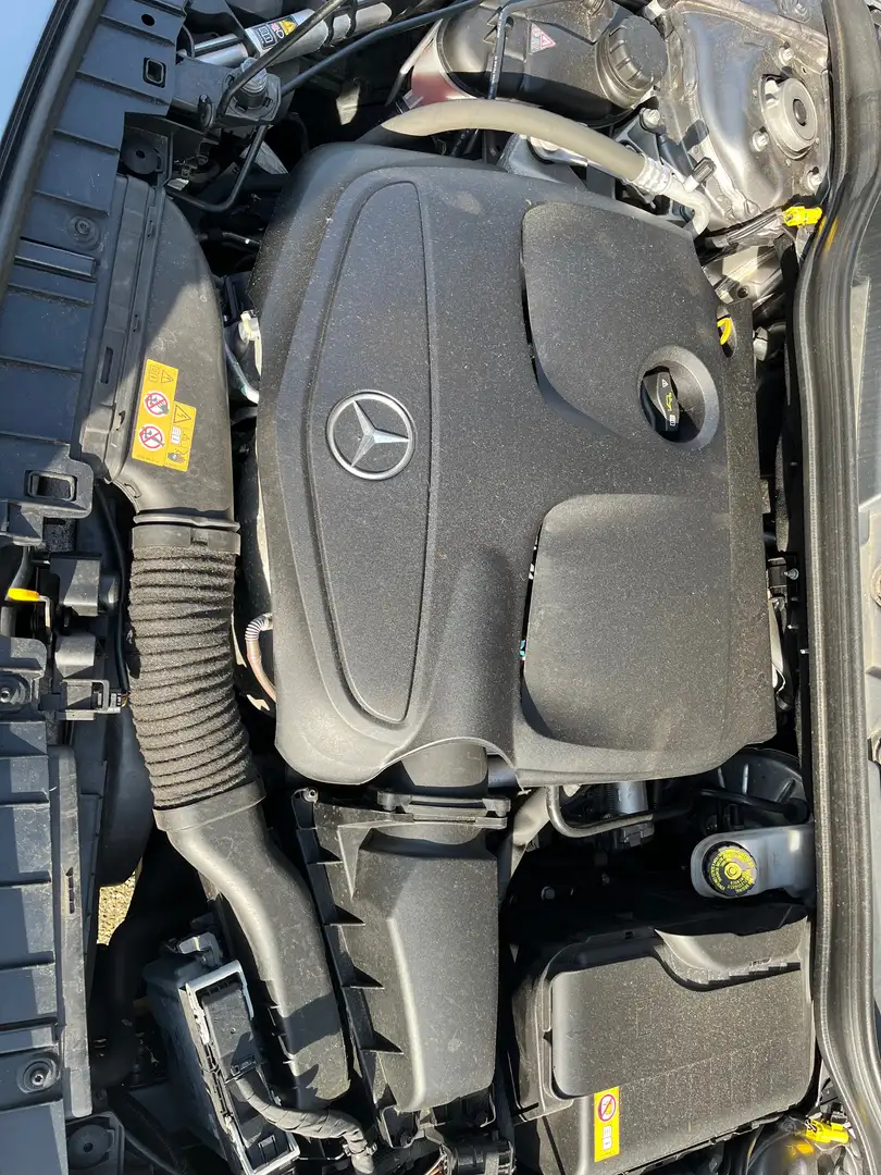 Mercedes-Benz GLA 250 GLA+250+Ambition Gris - 1