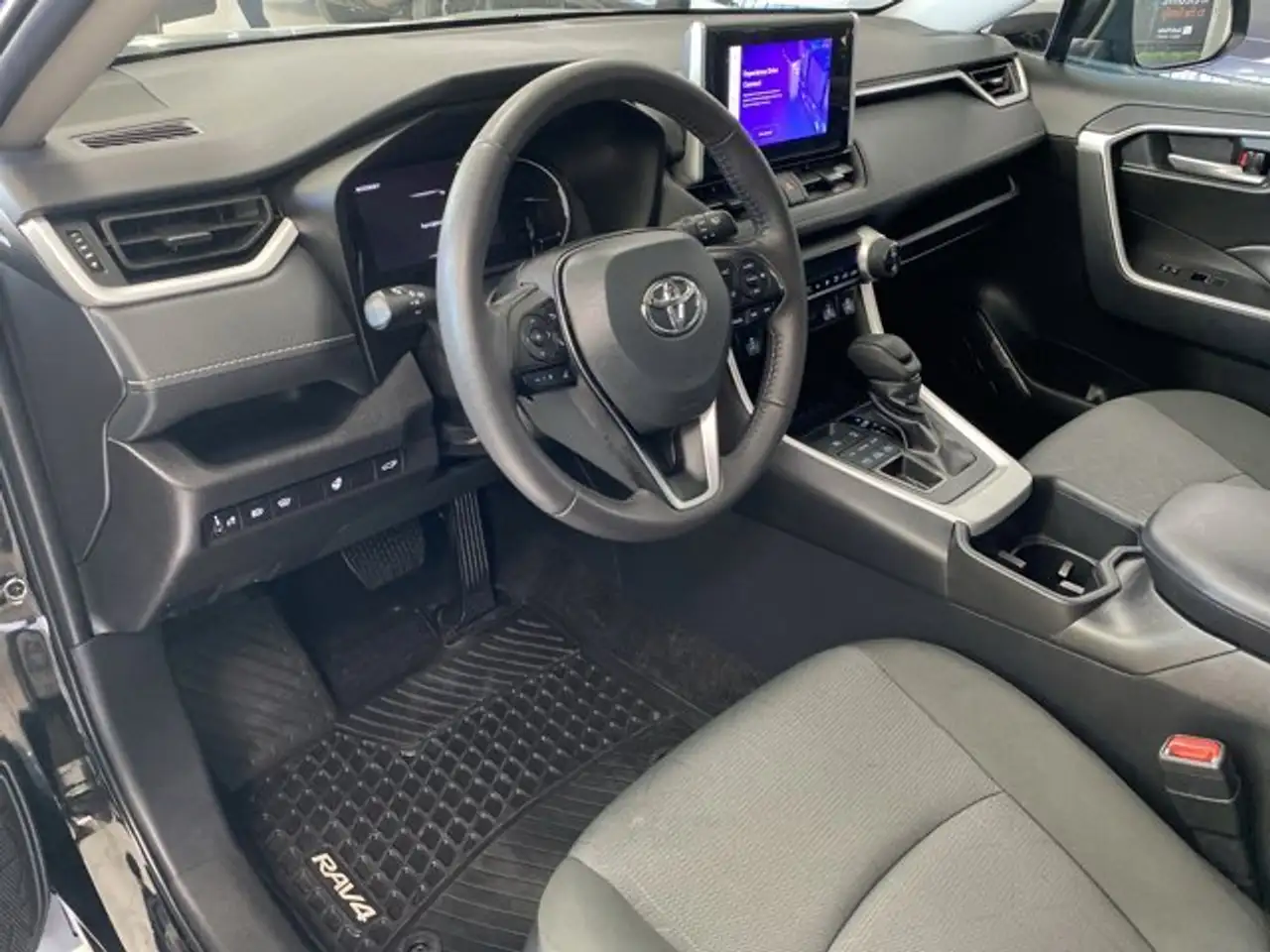 Toyota RAV 4 photo Toyota RAV 4