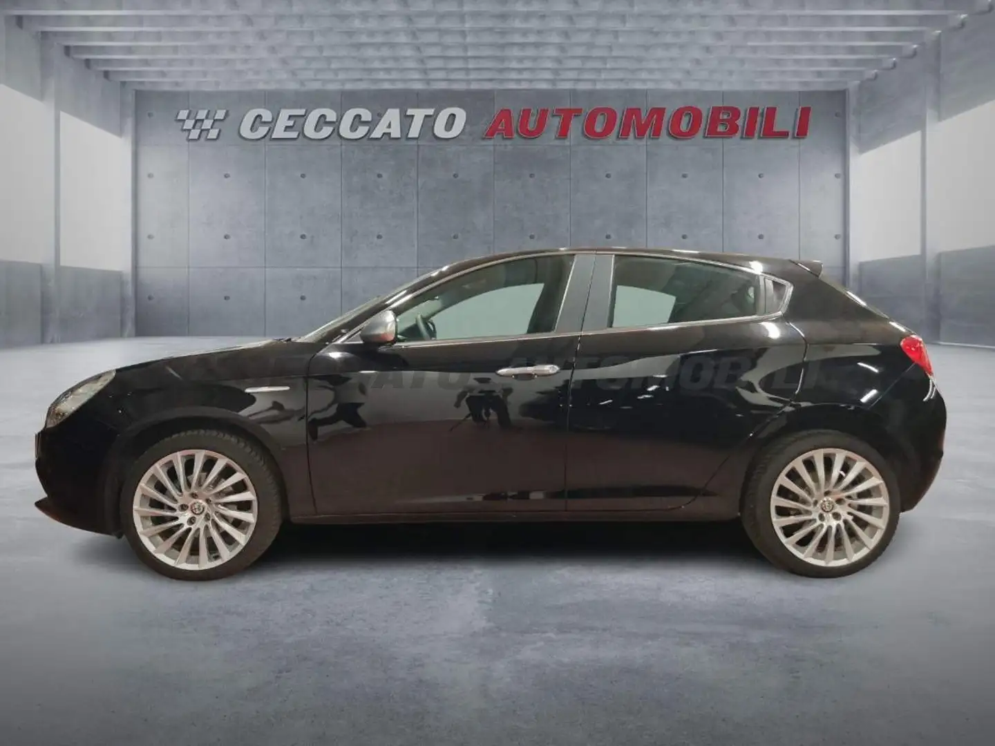 Alfa Romeo Giulietta Giulietta 1.6 jtdm Super 120cv my19 Nero - 2
