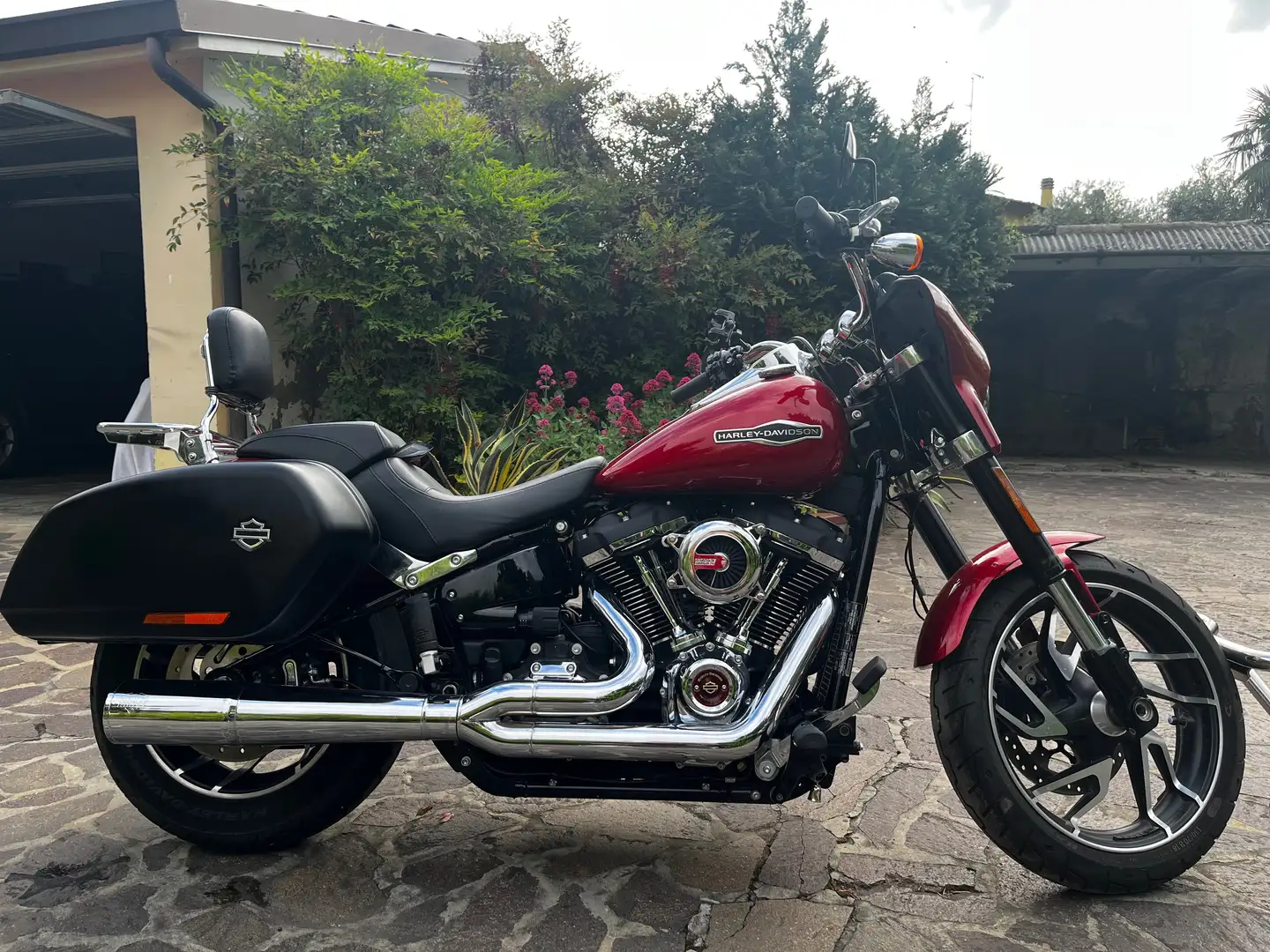Harley-Davidson Sport Glide Червоний - 1