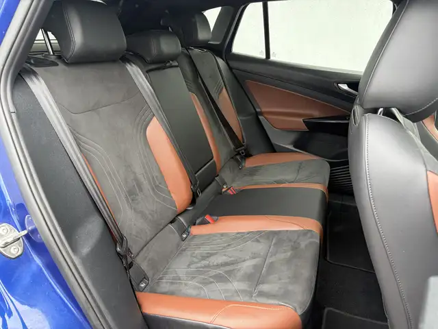 Volkswagen Id.4 view 10