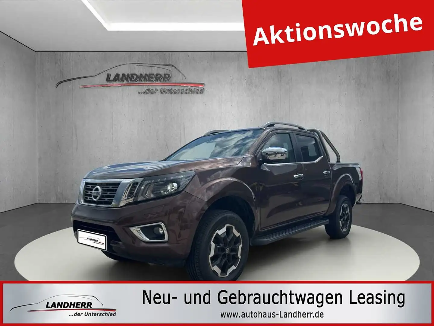 Nissan Navara *Pickup 4x4 2.3 dCi * N-Conn.*Doppelkab.*AHK Marrón - 1