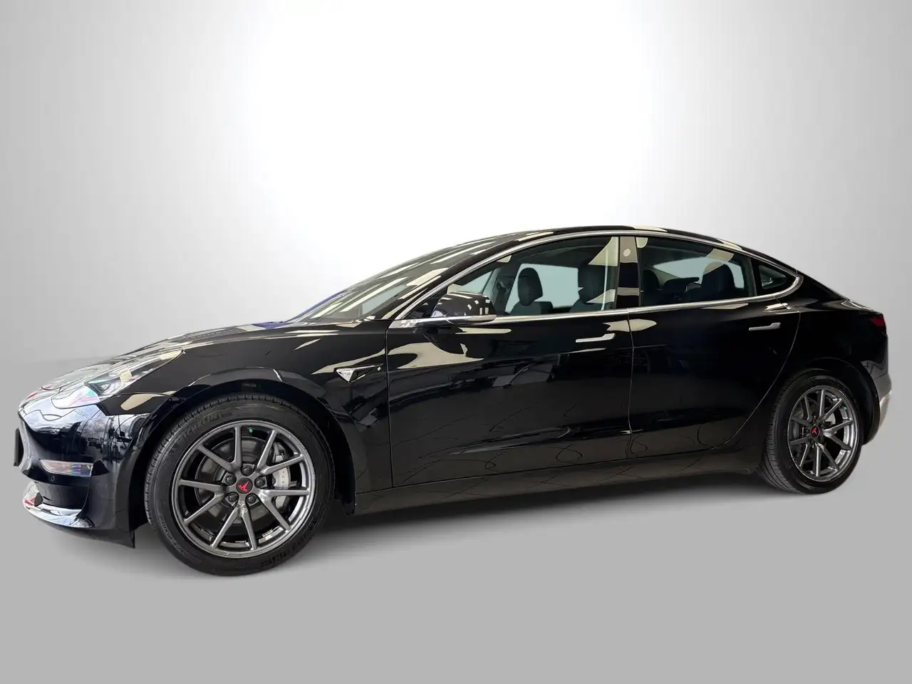 Tesla Model 3 photo Tesla Model 3