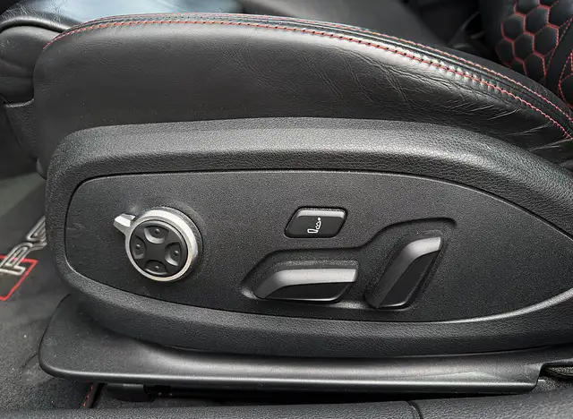 Audi RS5 SB TFSI quattro tiptronic Ansicht 48