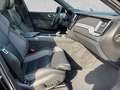 Volvo XC60 Plus Black Edition T8 21''LM Pano B&W HUD 360kam A Zwart - thumbnail 4