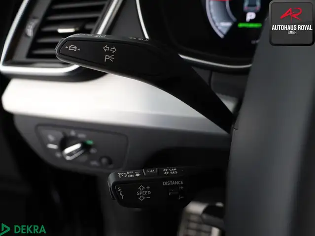 Audi Q5 view 15