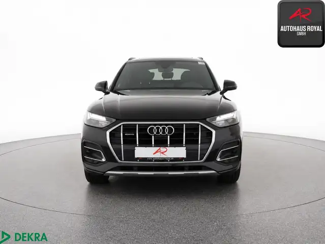 Audi Q5 view 7